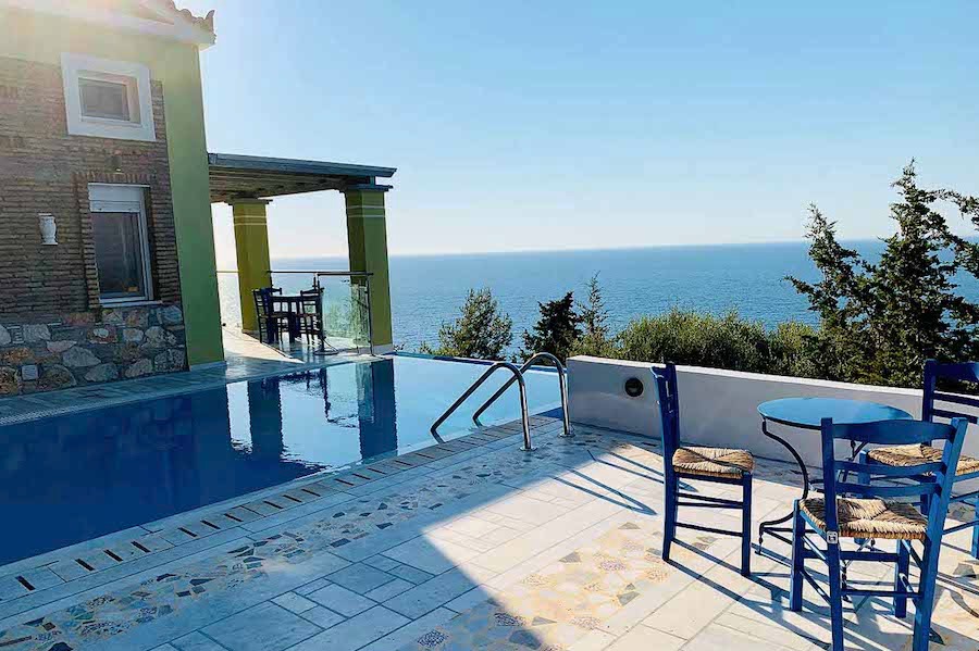 Hotel Atlantis in Agios Konstantinos My-samos ferienhäuser aan Potami Strand, Karlovasi Samos